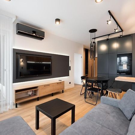 Zoliborz Obsidian Apartment Varsavia Esterno foto